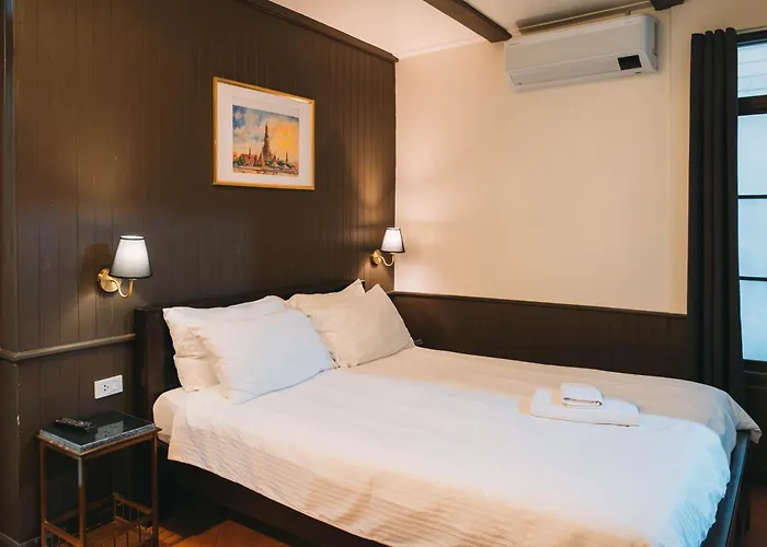 Casa Acero 3*